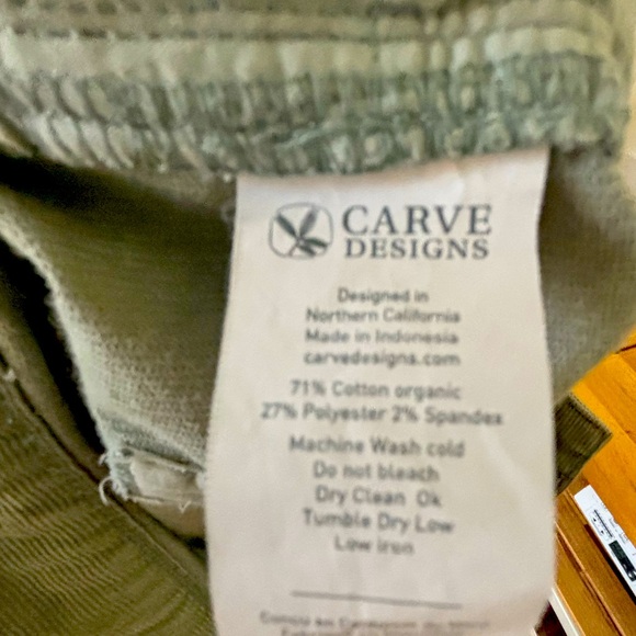 Carve Designs Oahu Butter 4 in. shorts - Olive - Picture 7 of 8